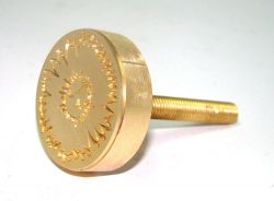 Штамп на шпильке